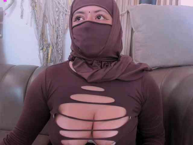 yasmin-dina webcam