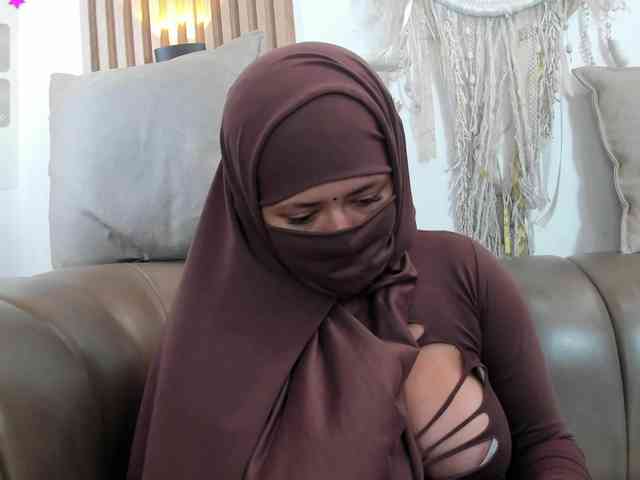 yasmin-dina webcam