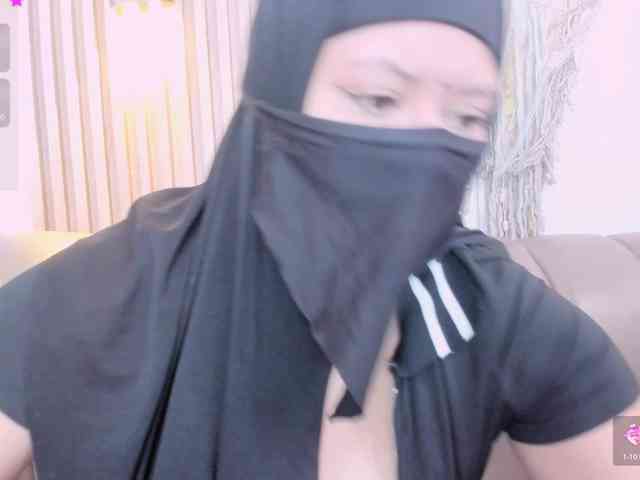 yasmin-dina webcam