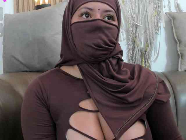 yasmin-dina webcam
