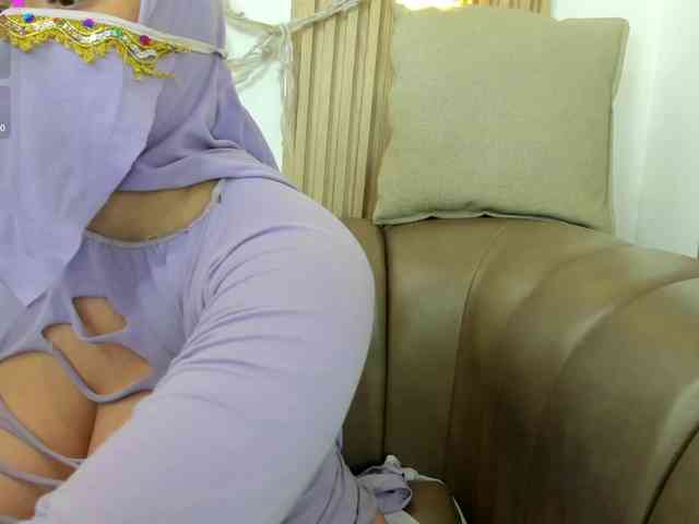 yasmin-dina webcam