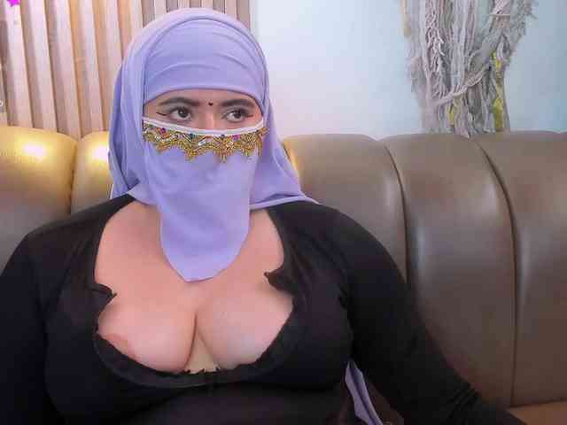yasmin-dina webcam