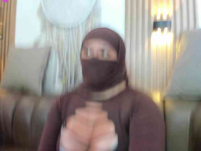 yasmin-dina