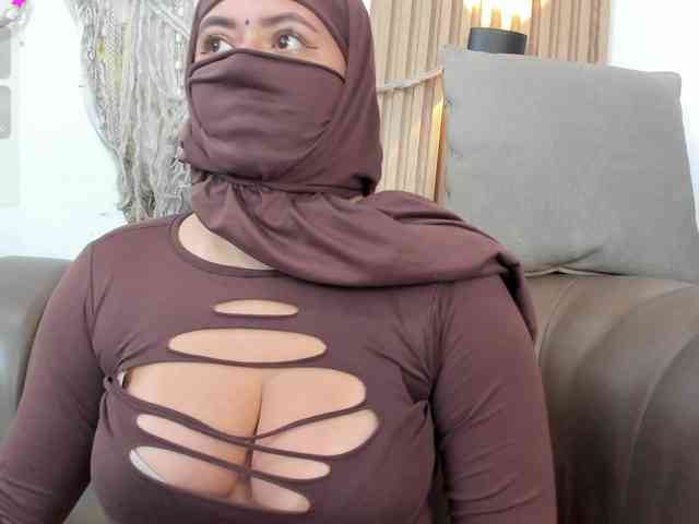 yasmin-dina webcam