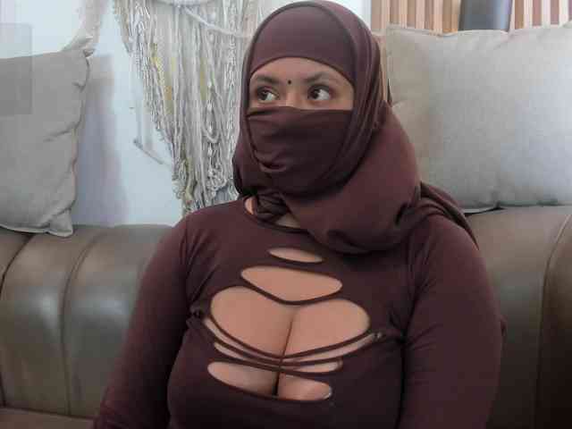 yasmin-dina webcam