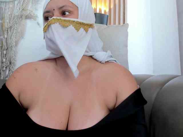 yasmin-dina