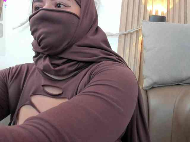 yasmin-dina webcam