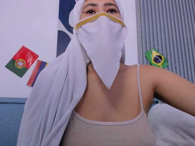 Rashid-Farah live cam on BongaCams