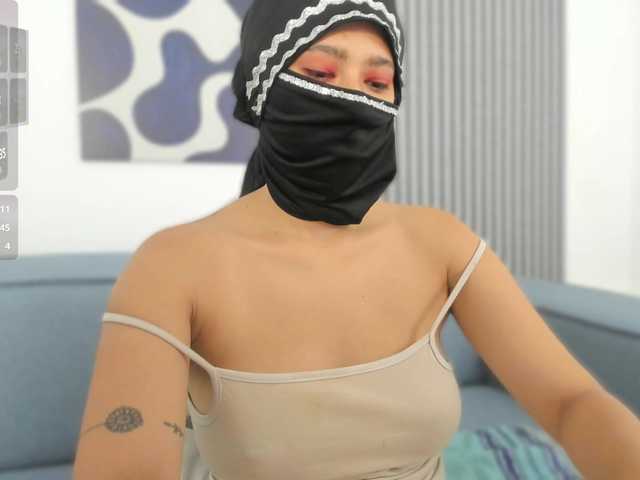 Rashid-Farah live cam on BongaCams