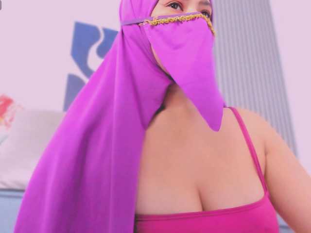 Rashid-Farah live cam on BongaCams