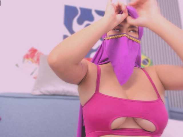 Rashid-Farah live cam on BongaCams
