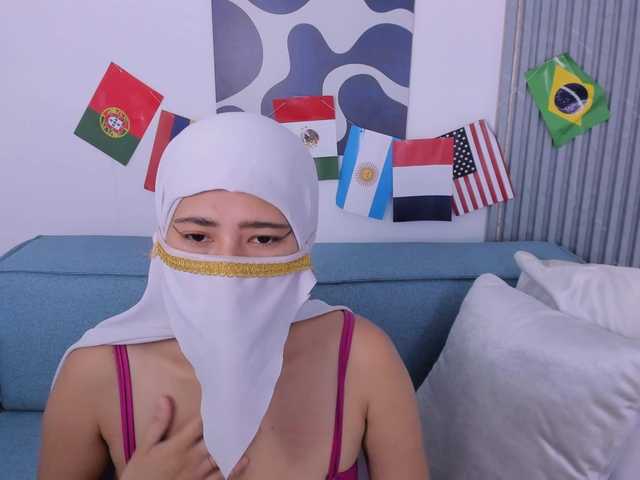 Rashid-Farah live cam on BongaCams