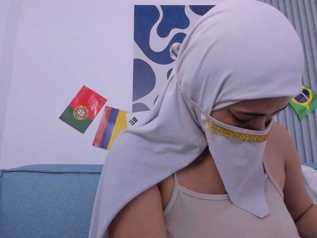 Rashid-Farah live cam on BongaCams