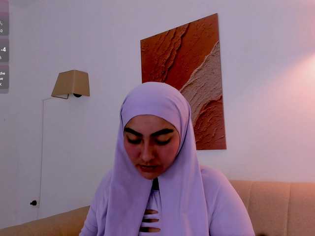 Malika-Noor live cam on BongaCams