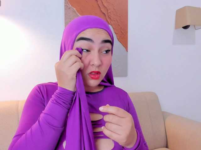Malika-Noor live cam on BongaCams
