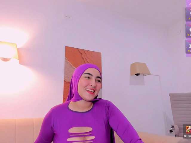 Malika-Noor live cam on BongaCams