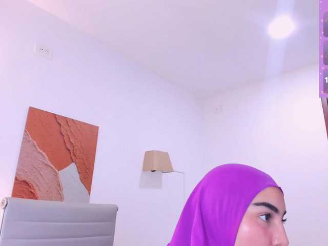 Malika-Noor live cam on BongaCams