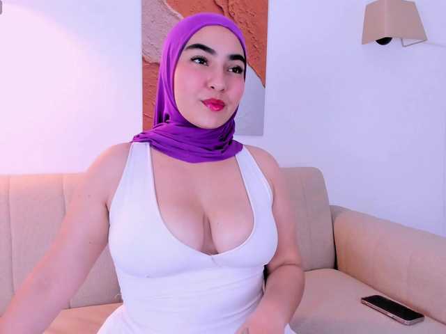 Malika-Noor Live-Cam auf BongaCams