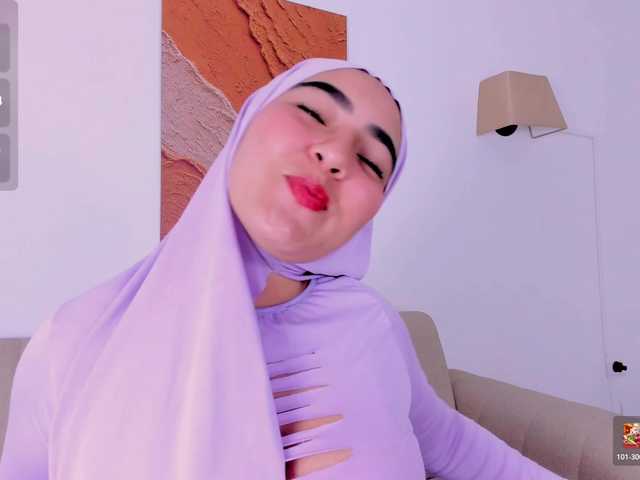 Malika-Noor live cam on BongaCams