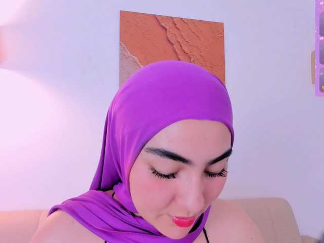 Malika-Noor Cam en directo en BongaCams