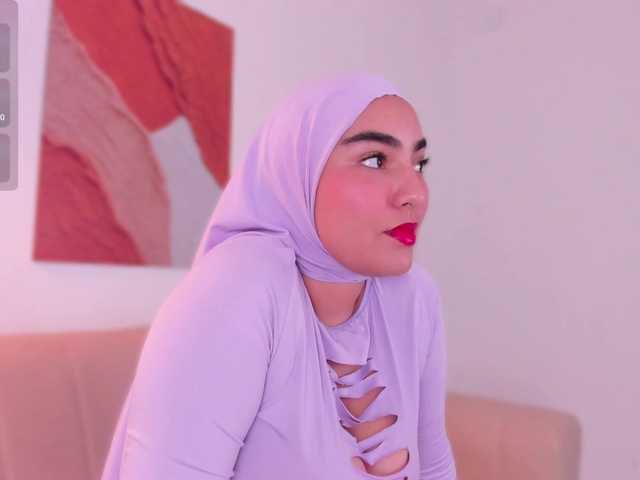Malika-Noor live cam on BongaCams