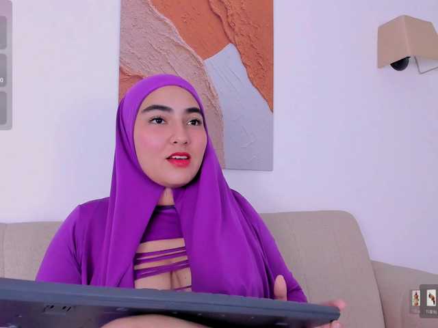 Malika-Noor live cam on BongaCams