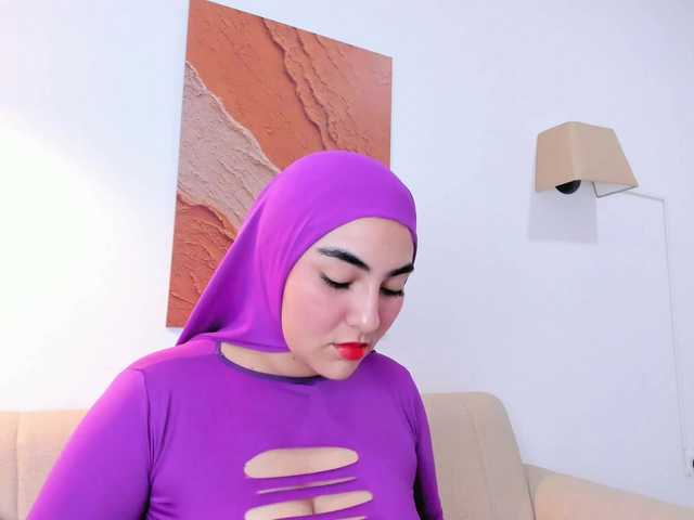 malika-noor live sex