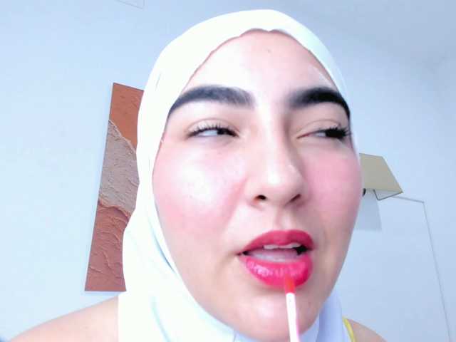 Malika-Noor live cam on BongaCams