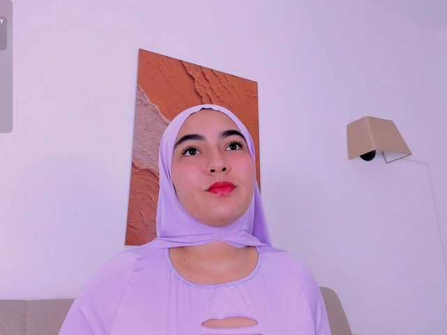 Malika-Noor live cam on BongaCams