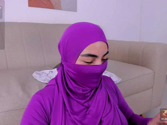 Malika-Noor live cam on BongaCams