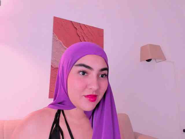 Malika-Noor Live Webcam on BongaCams