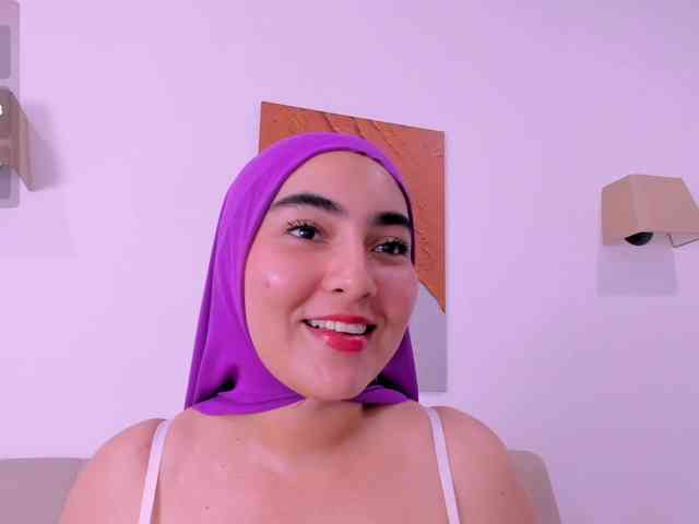 Malika-Noor - Girl 