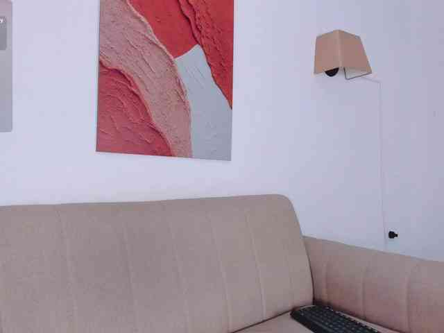 Malika-Noor webcam