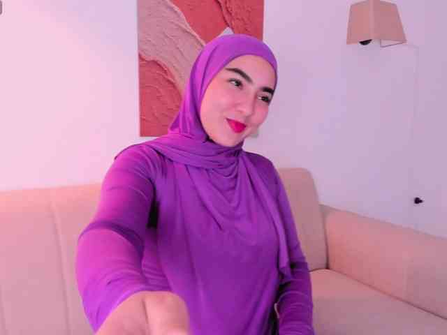 Malika-Noor Live Webcam on BongaCams