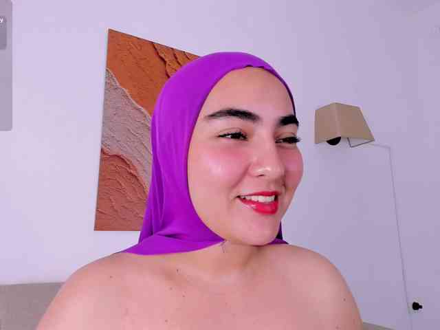 Malika-Noor webcam