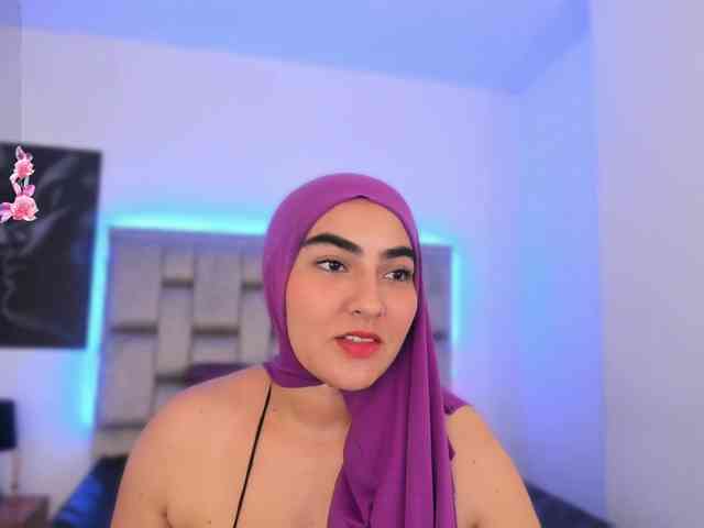 Malika-Noor Live Webcam on BongaCams