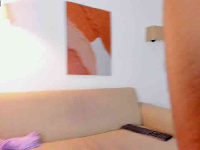 Malika-Noor webcam