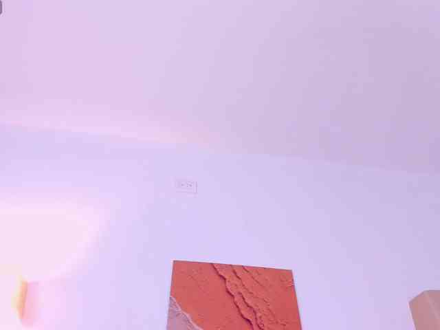 Malika-Noor webcam