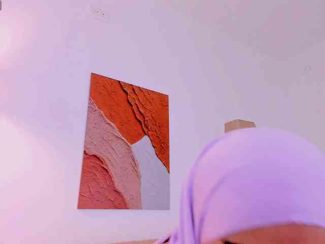 Malika-Noor webcam