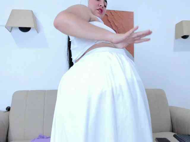 Modelo: Malika-Noor