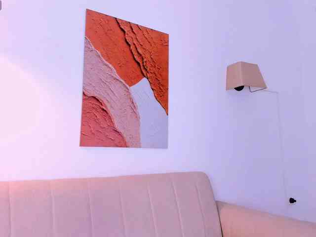 Malika-Noor webcam