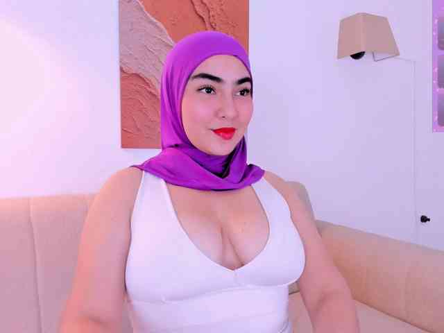 Malika-Noor Malika-Noor