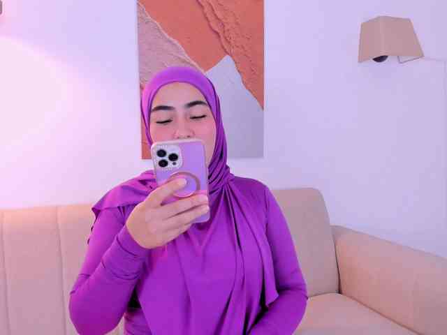 Malika-Noor Malika-Noor