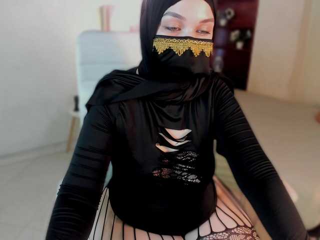 zaid-habibi live cam on BongaCams