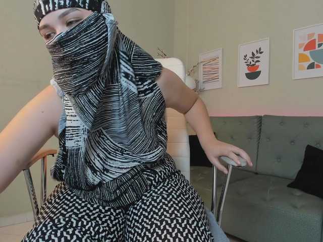 zaid-habibi live cam on BongaCams