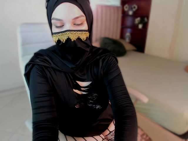 zaid-habibi live cam on BongaCams