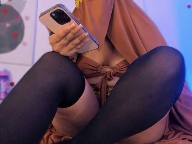 khaly-nahyan live cam on BongaCams