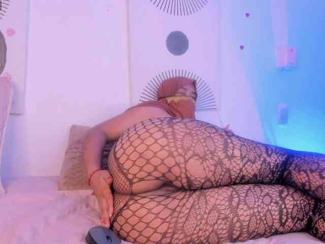 khaly-nahyan webcam