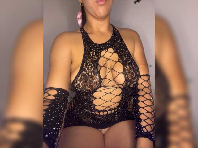 Salma00 live cam on BongaCams