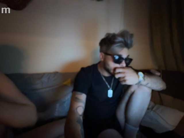 Ufacejaraxxus live cam on BongaCams